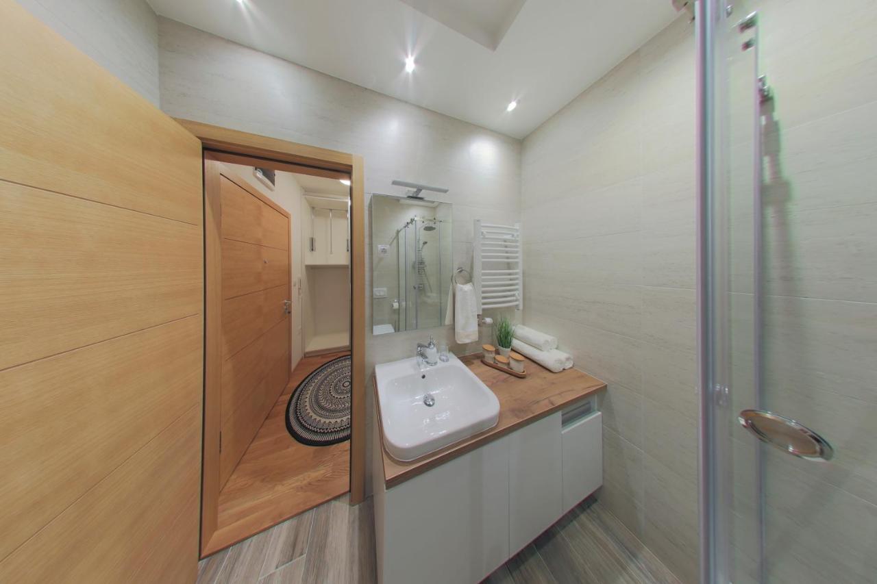 Arena Big Luxury Apartments 诺威萨 外观 照片