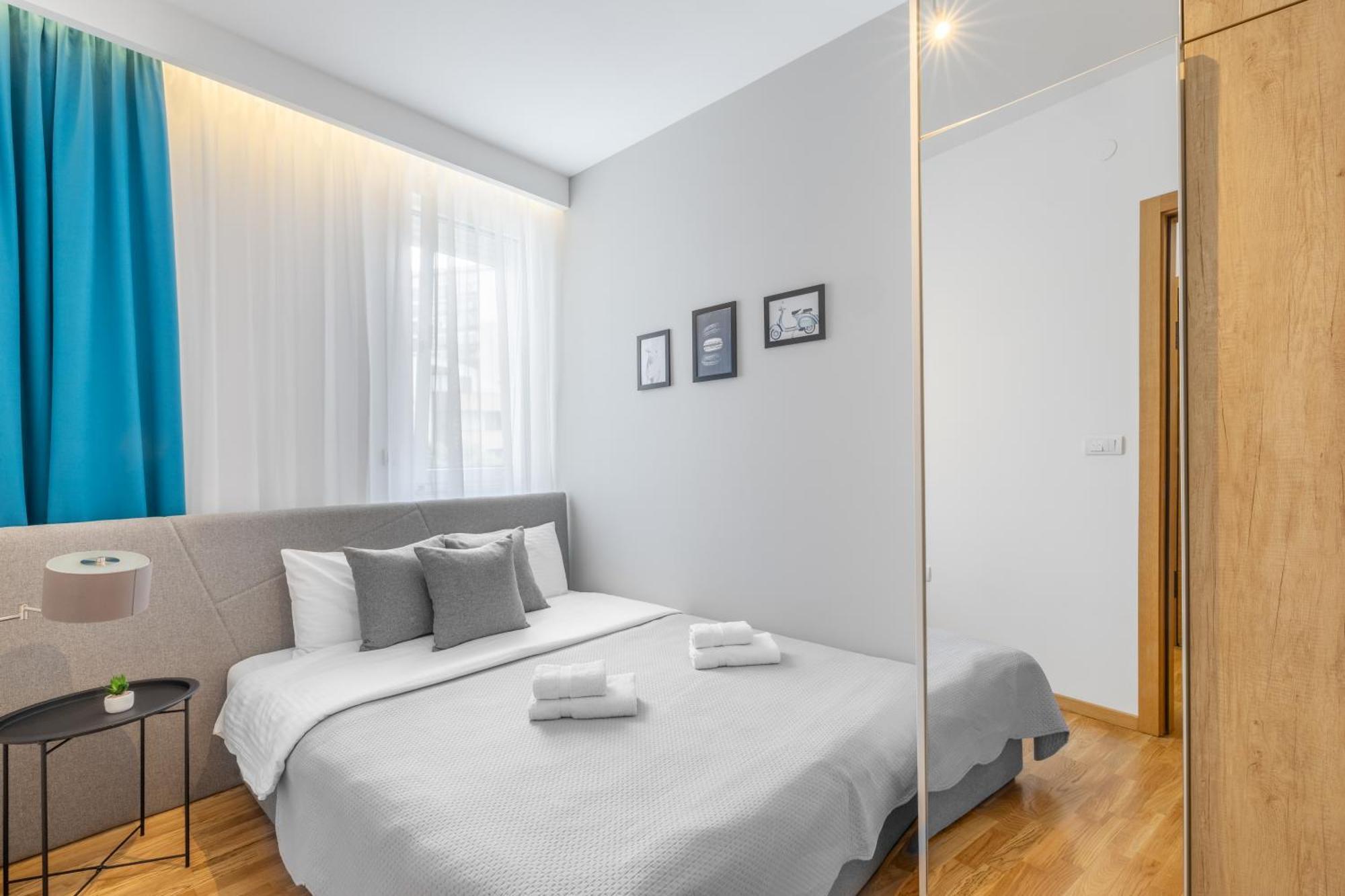 Arena Big Luxury Apartments 诺威萨 外观 照片
