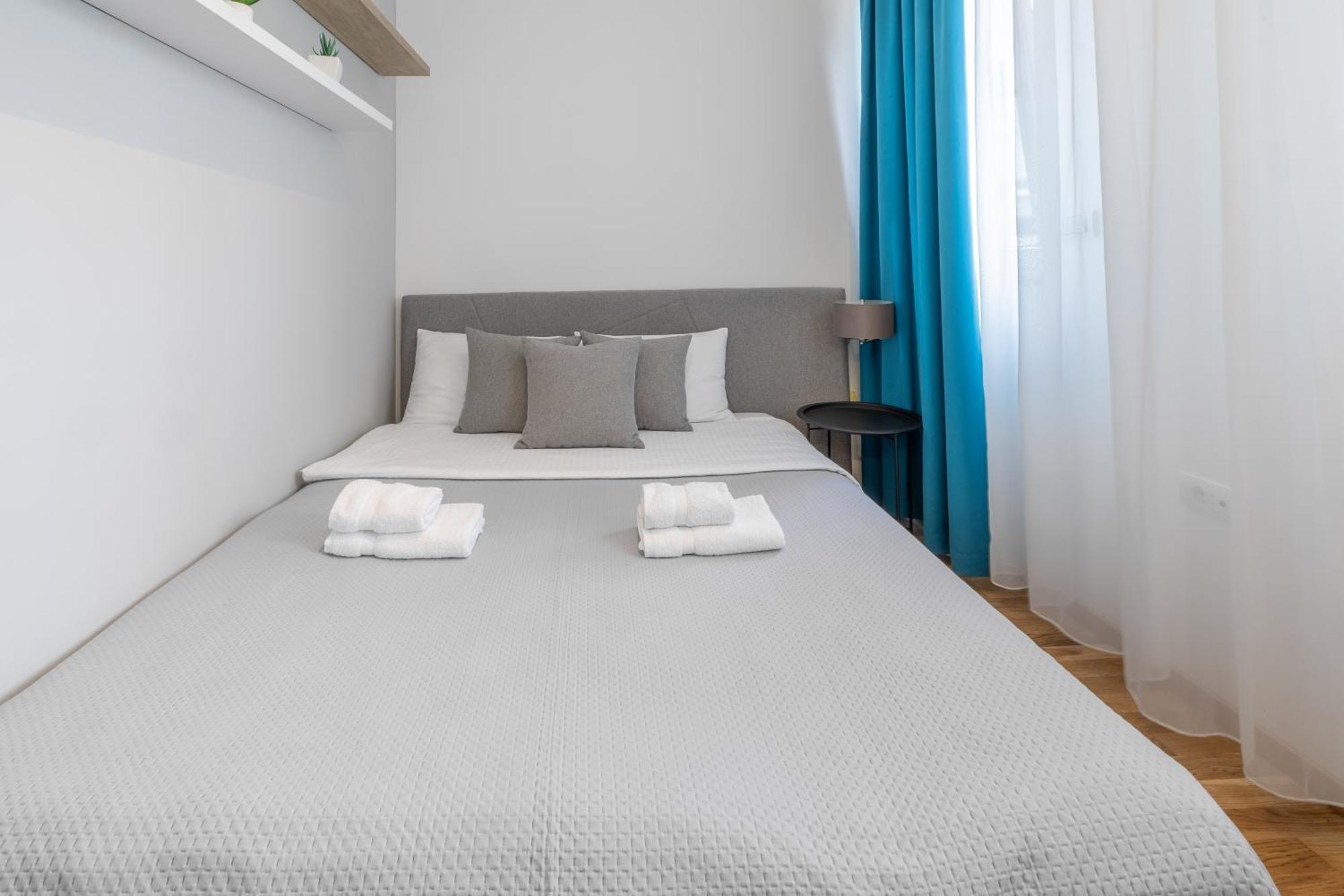Arena Big Luxury Apartments 诺威萨 外观 照片